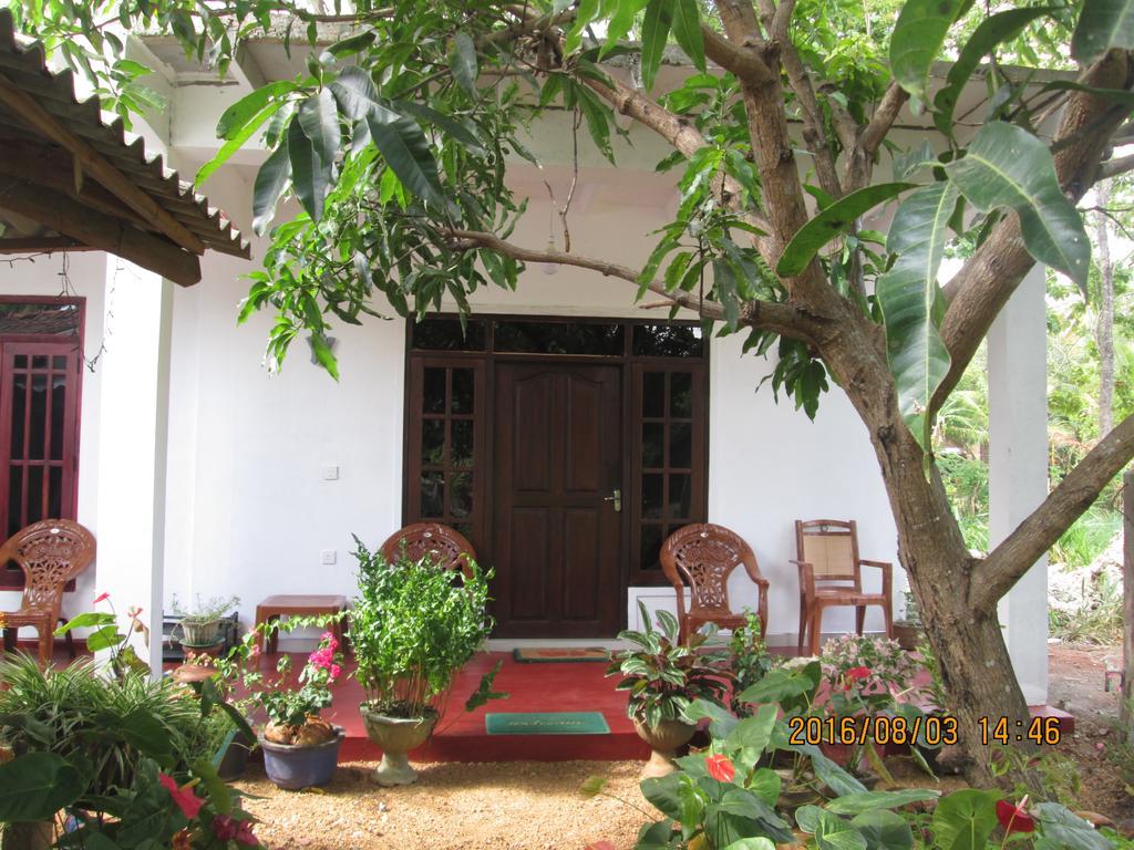 Sigiriya River Side Home Stay Esterno foto